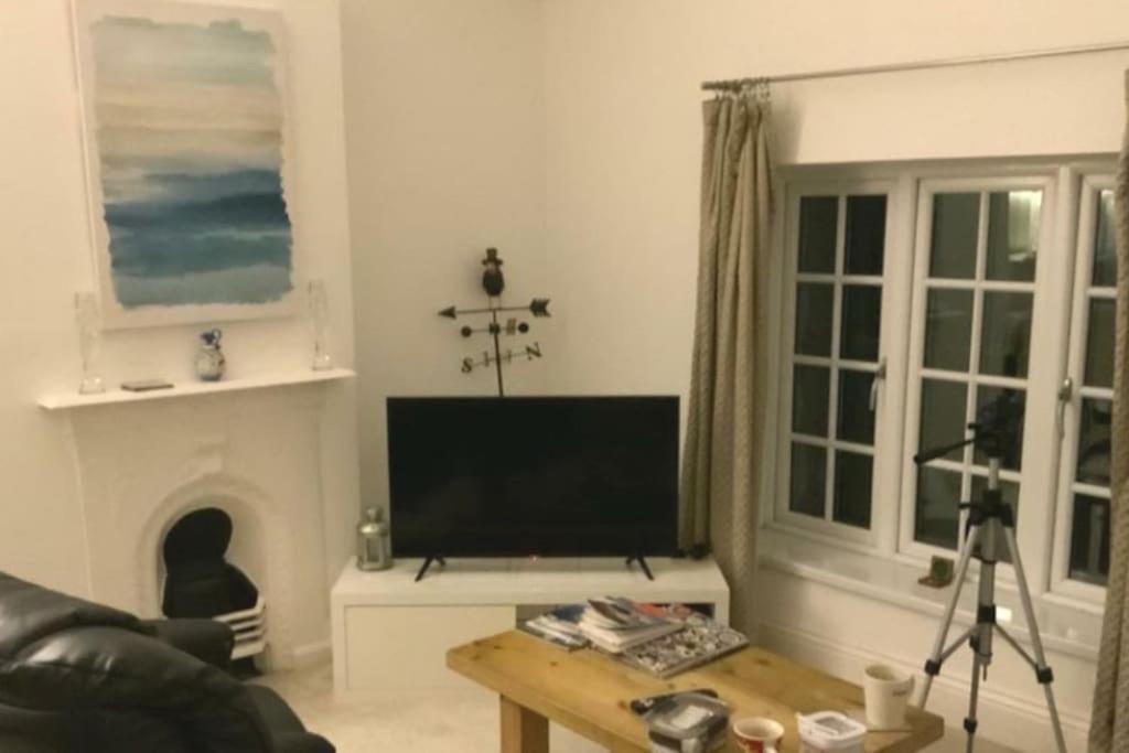 Seaview Cottage With Oodles Of Charm Sleeps 4 포틀랜드 외부 사진
