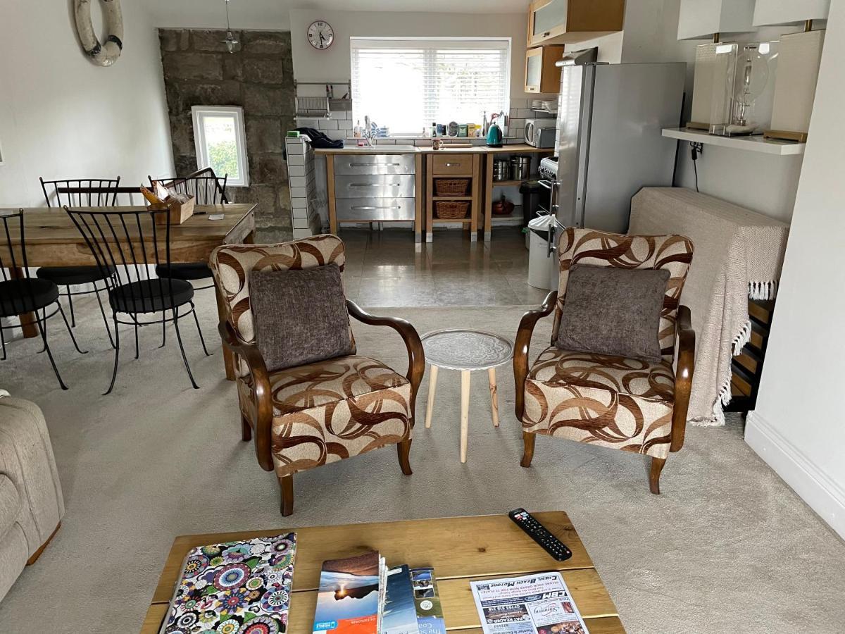 Seaview Cottage With Oodles Of Charm Sleeps 4 포틀랜드 외부 사진
